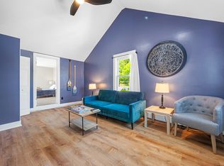 3 Pearl St APT D, Mystic, CT 06355