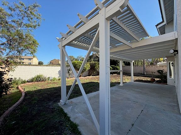 Backyard w/Open Patio