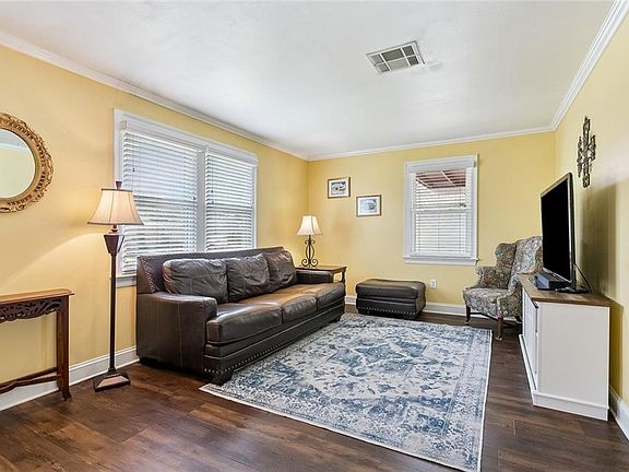 4th image of 1805 Abadie Ave