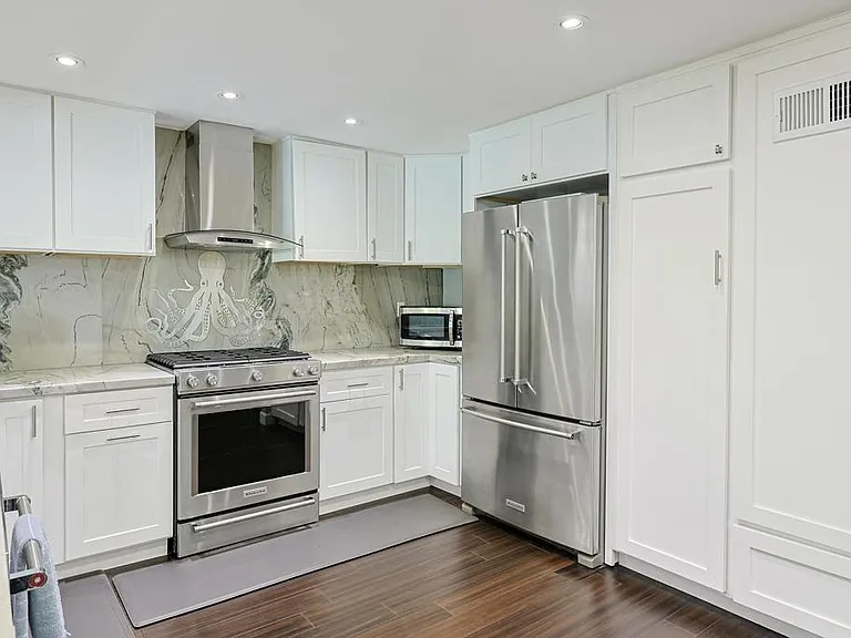 68 Montego Ct — Photo 15