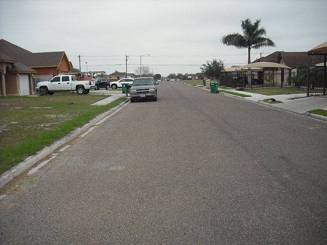2nd image of 8304 S Carlos St