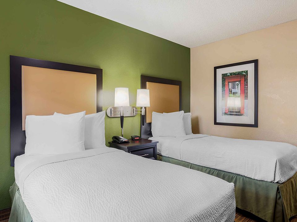 Studio Suite - 2 Twin Beds