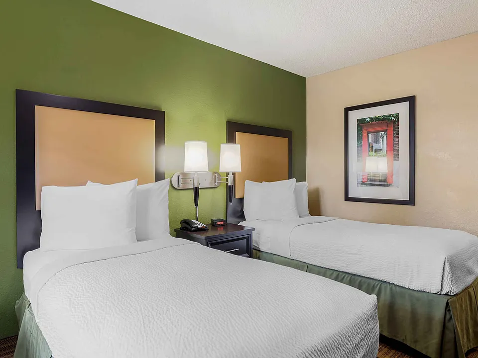 Studio Suite - 2 Twin Beds