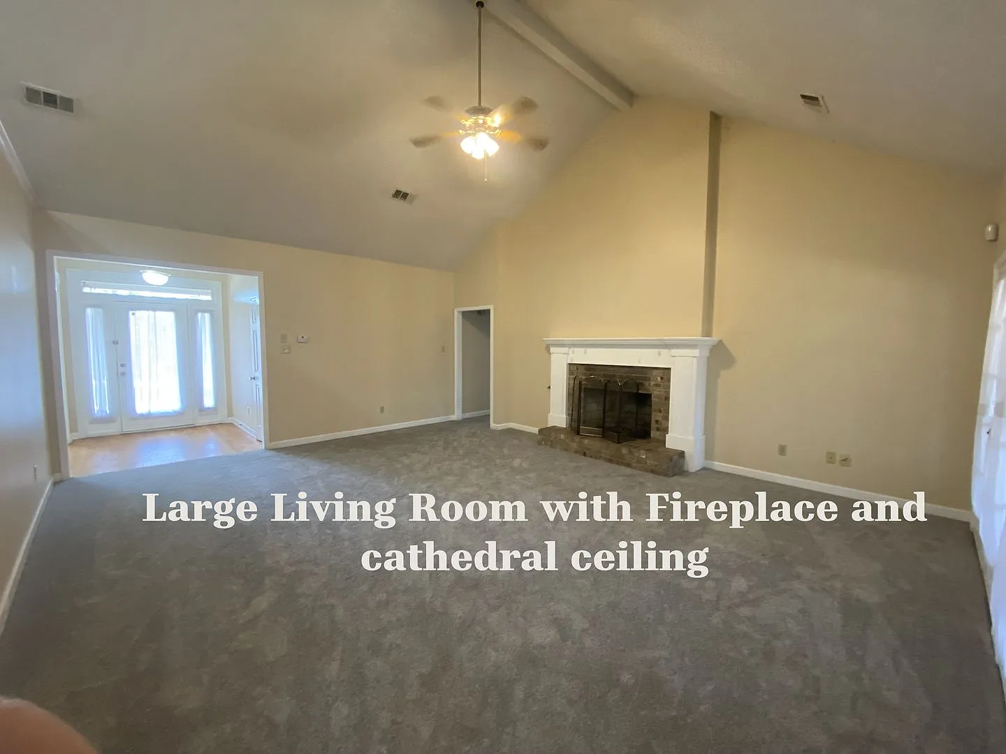 3 bed, 2.0 bath, 2450 sqft, $2,395 — Photo 4