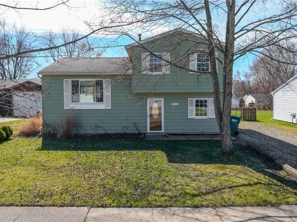 9870 Short Dr, Windham, OH 44288