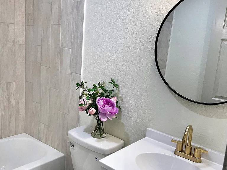 1155 Mechanics Way — Photo 19
