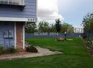 5890 Medallion Dr, Las Vegas, NV 89122
