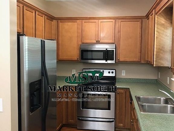 2nd image of 343 Laurel Oak Ln
