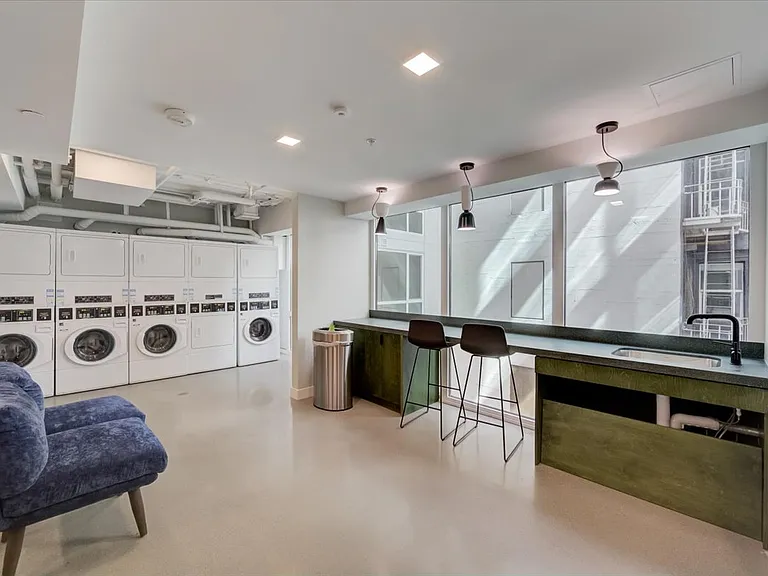 TL Residences — Photo 28