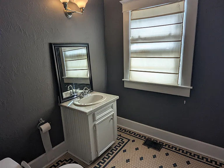 4526 Reiger Ave — Photo 11