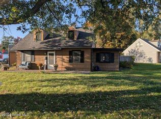 2031 Patton Dr, Schenectady, NY 12303