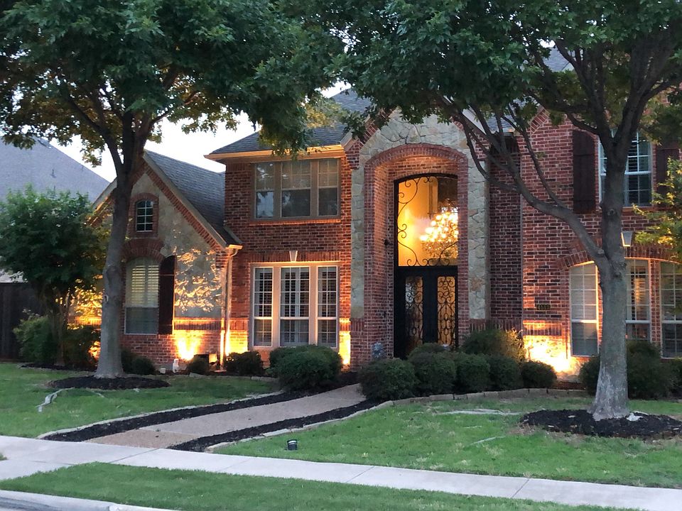 1st image of 4513 Valley Glen Dr