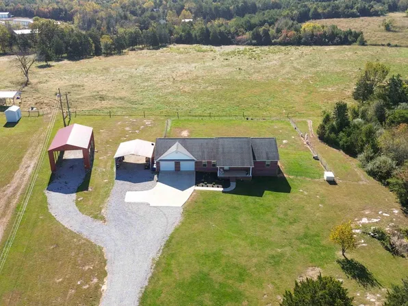 2708 State Highway 790, Bronston, KY 42518