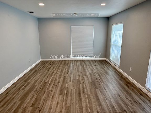 5th image of 2260 Saint Charles Dr