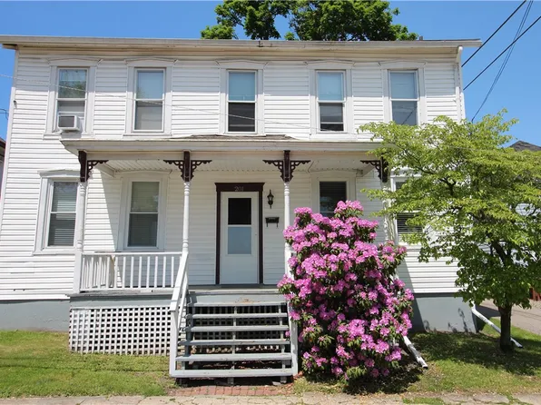 201 Spring St, Scottdale, PA 15683
