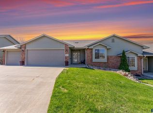 2309 W Brook Haven Pl, Sioux Falls, SD 57108