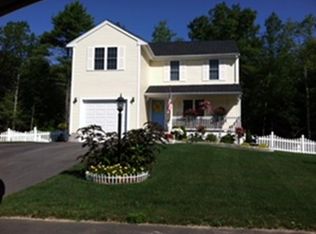 957 Dighton Woods Cir, Dighton, MA 02715