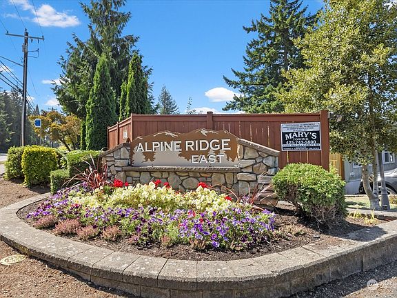 3rd image of 17408 44th Avenue W #19
