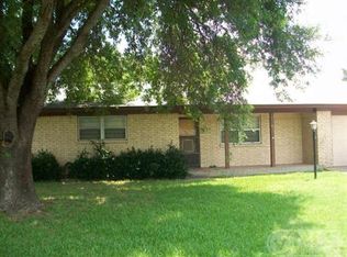 511 S Colorado St, Whitney, TX 76692