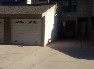 128 Holiday Estates Dr, Cropwell, AL 35054