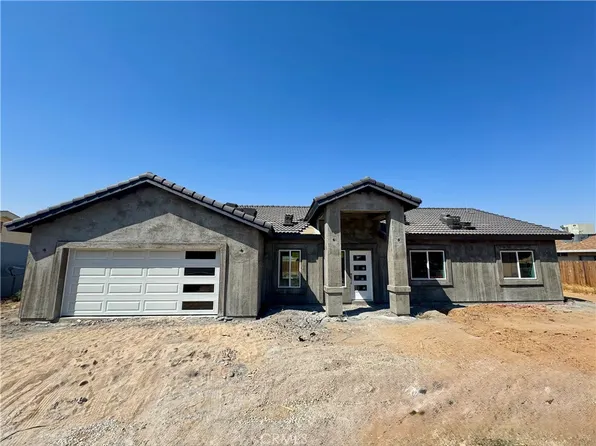 16422 Spruce St, Hesperia, CA 92345