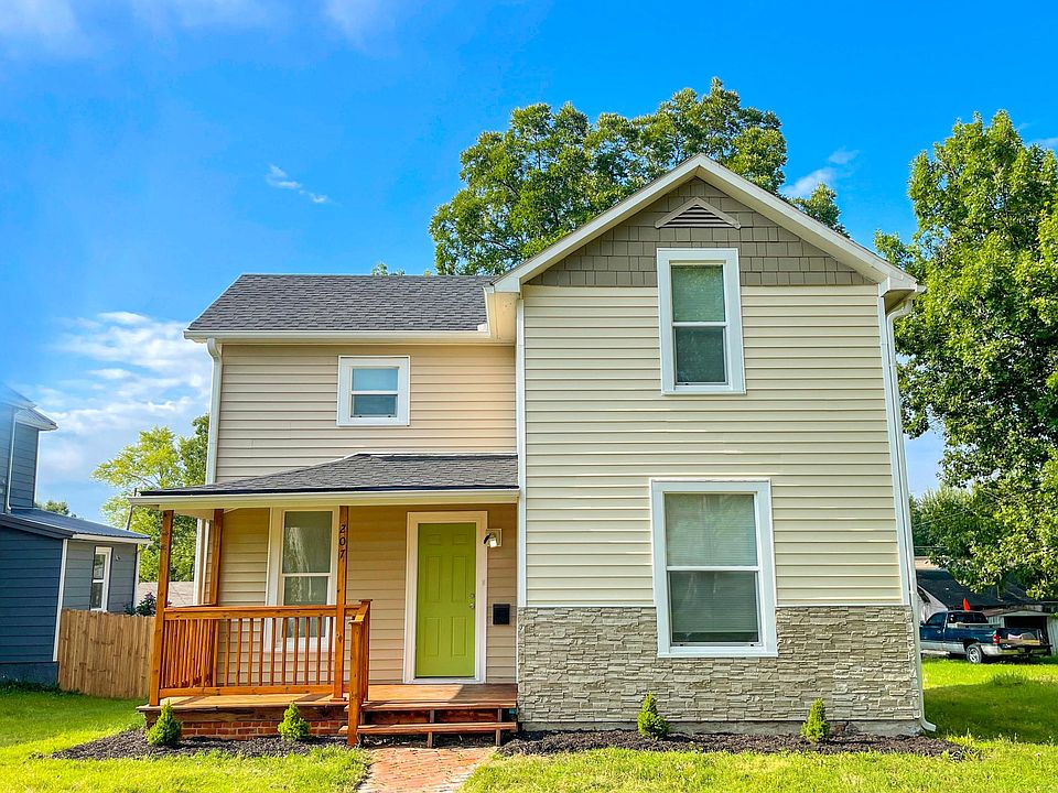 1st image of 207 E Miami St