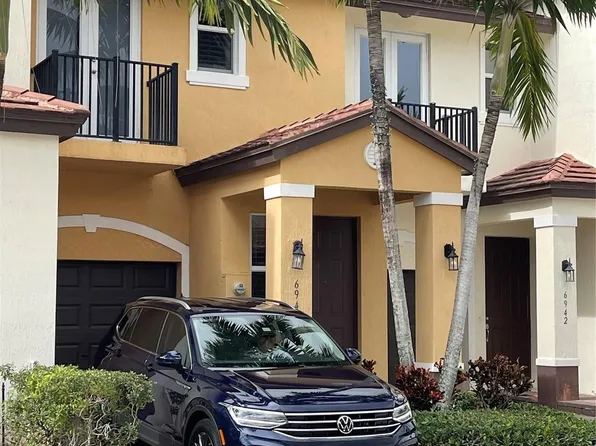 6944 Long Pine Circle #6944, Coconut Creek, FL 33073