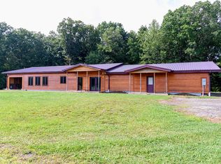 100 Knotty Pine Dr, Morrisdale, PA 16858