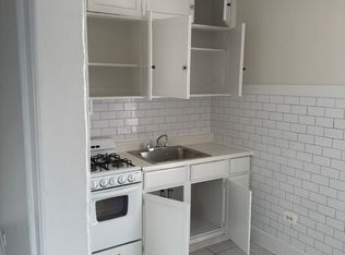 4236-40 N Broadway #105, Chicago, IL 60613