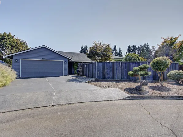 9305 NE 94th Cir, Vancouver, WA 98662