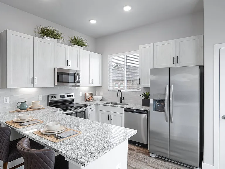 VLux Stoneridge — Photo 35