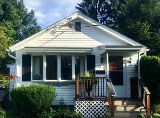 72 Mount Tom Ave, Easthampton, MA 01027