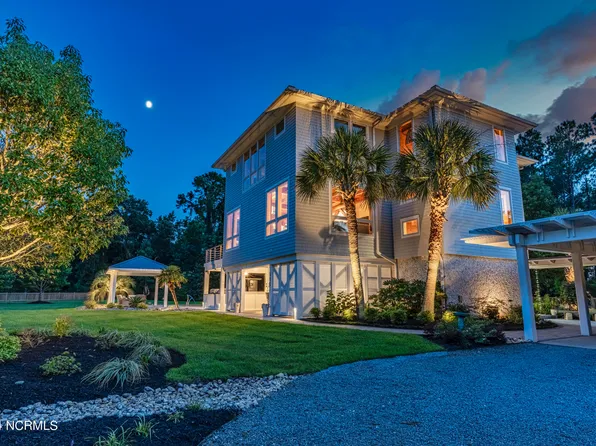 986 Avila Avenue, Hampstead, NC 28443