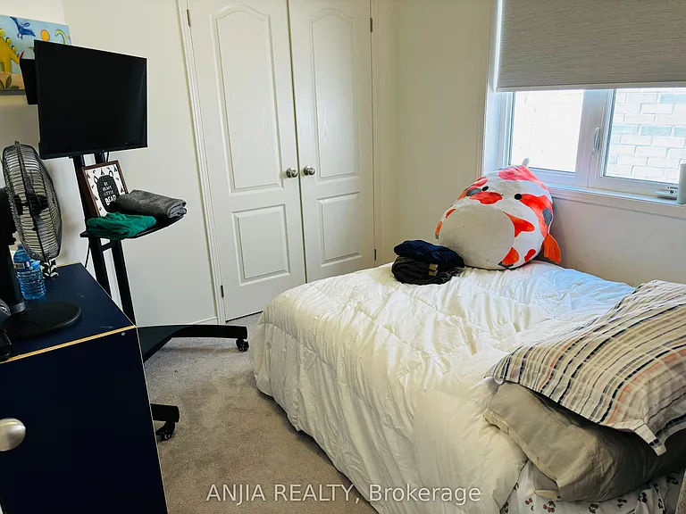 169 Dance Act Ave — Photo 9