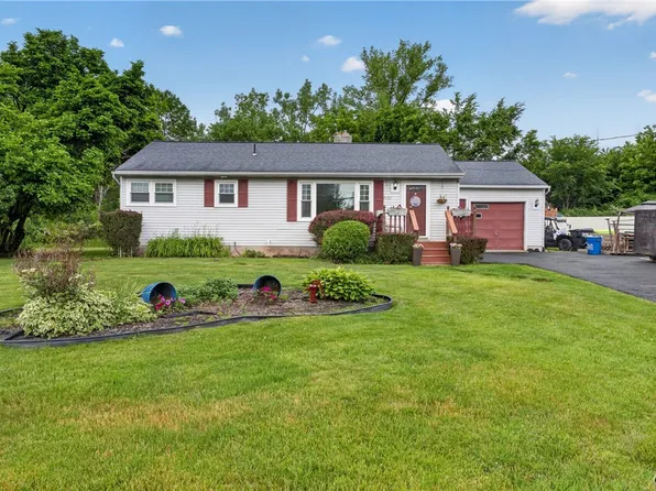 7151 Collamer Rd, East Syracuse, NY 13057