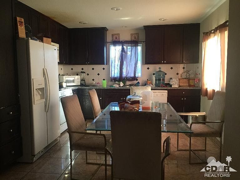 2nd image of 84136 Magnolia St