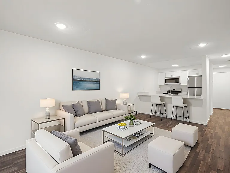 Greenlake Terrace Apartments — Photo 43