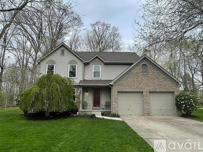 1st image of 568 Elm Ct
