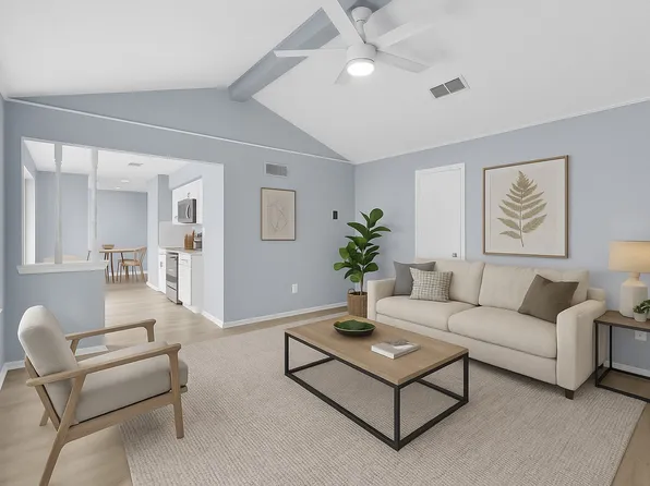 2017 Moline Dr, Fort Worth, TX 76117