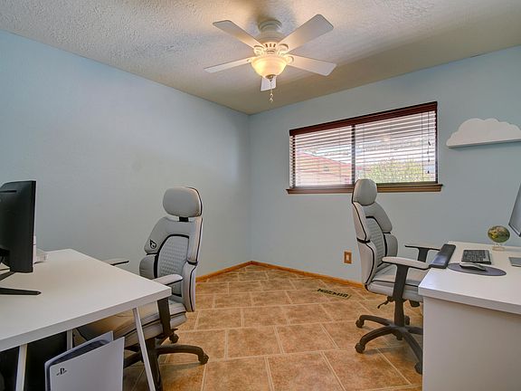 4th image of 2021 Monte Largo Dr NE