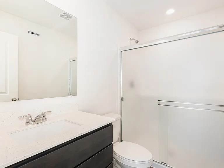 1059 Briar Glen Ct — Photo 11