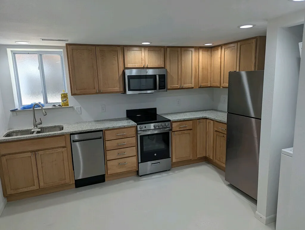 3 bed, 1500 sqft, $1,500 — Photo 1