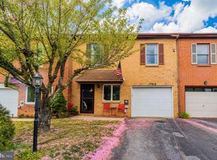 17916 Clubhouse Dr, Hagerstown, MD 21740