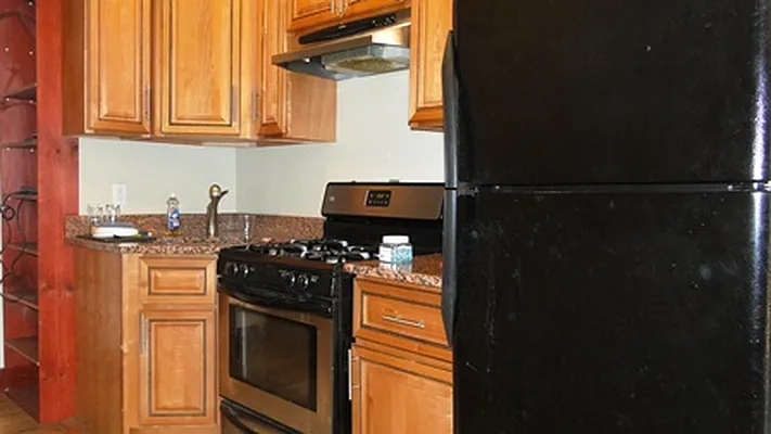 Rented by Elite NY Holdings | media 14