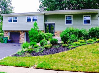 43 Merker Dr, Edison, NJ 08837