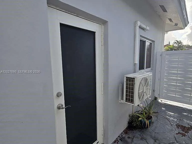 15230 NW 89th Ave #1 — Photo 6