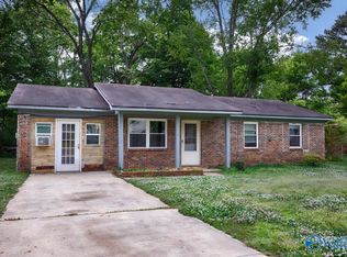 2617 Rita Ln NW, Huntsville, AL 35810