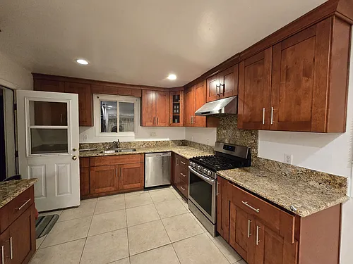 808 S Pine Dr Photo 1