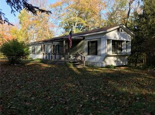 11073 Greenlee Rd, Waterford, PA 16441