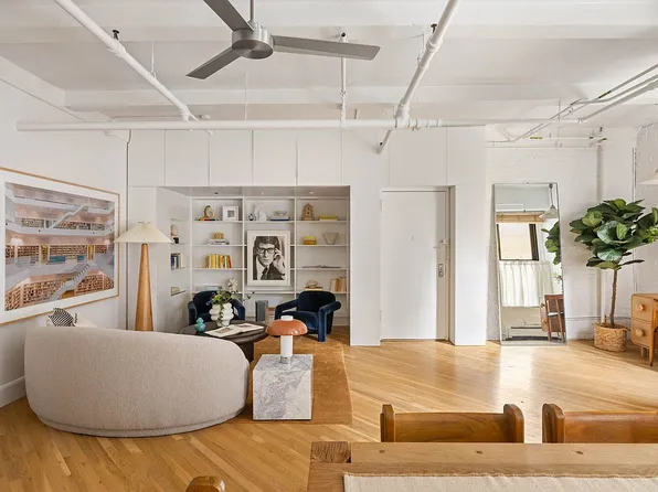 130 W 17th St APT 5S, New York, NY 10011